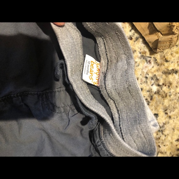 Bundle of baby shorts - Picture 5 of 10